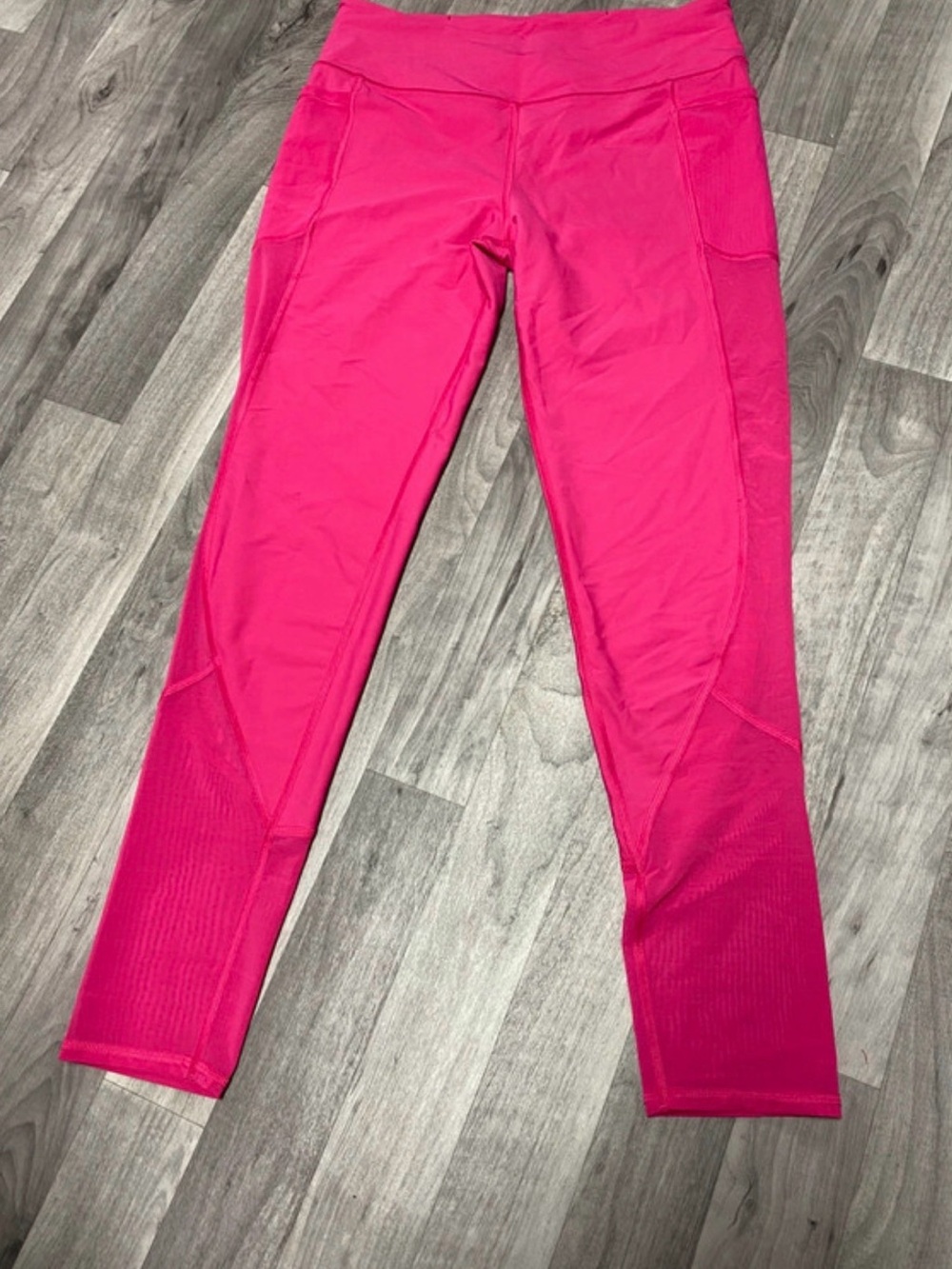 Victoria  Hot Pink Active Leggings